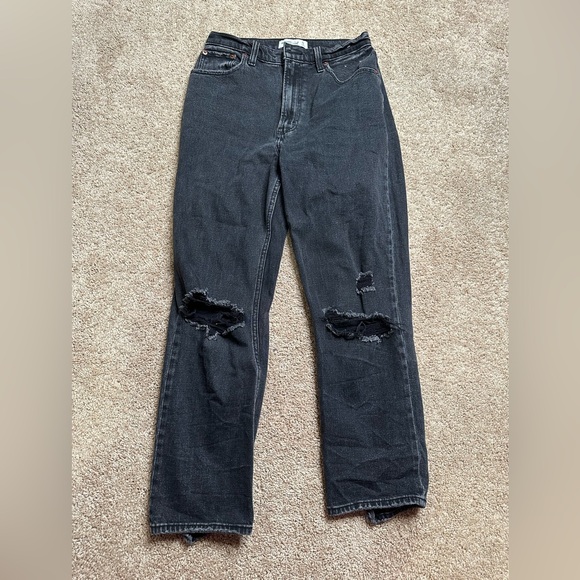 Abercrombie & Fitch Denim - Abercrombie & Fitch The‎ Ankle Straight Ultra High Rise Ripped Jeans
